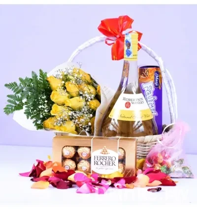 Robertson White Sweet Wine & Roses gift pac